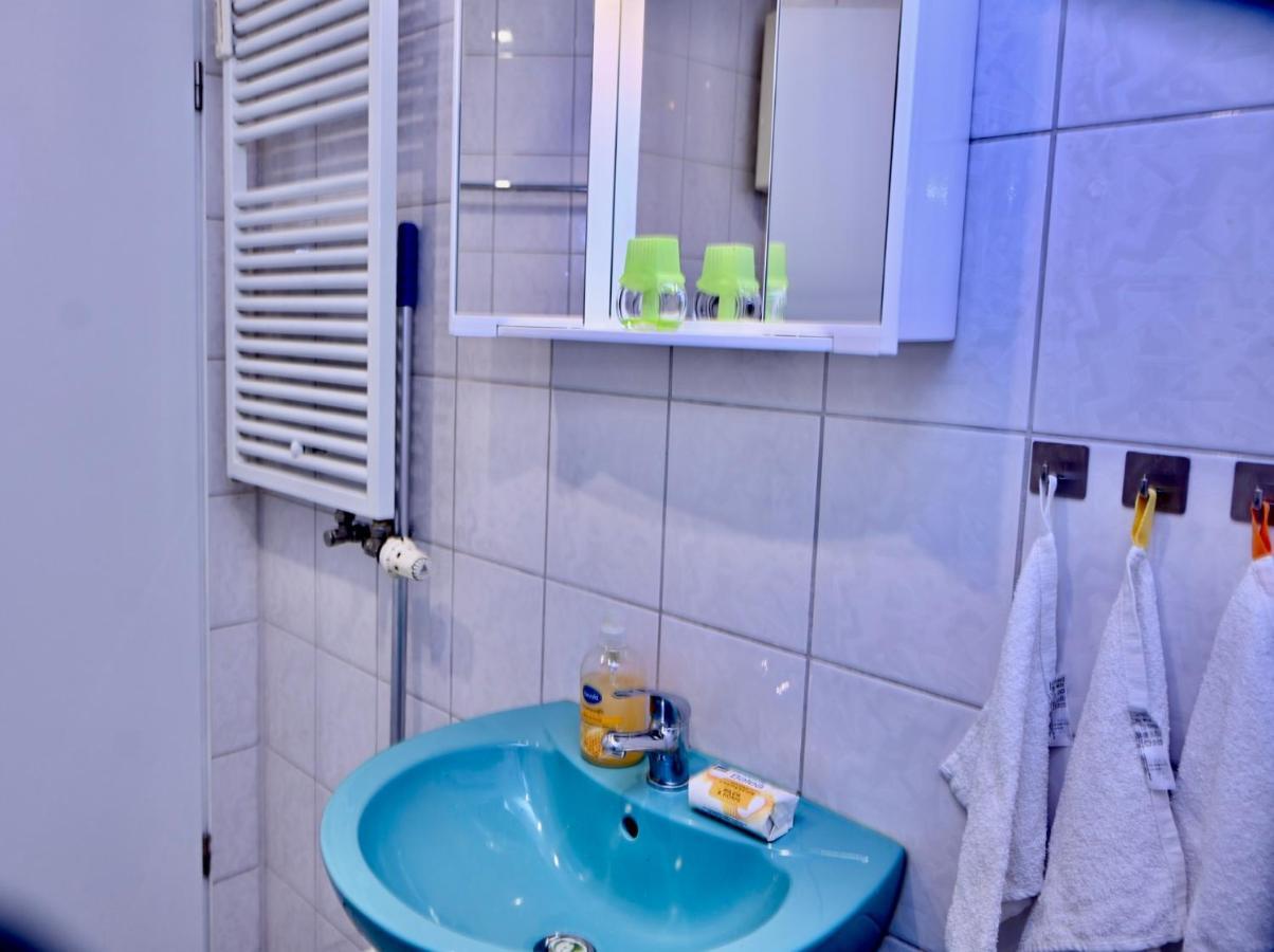 Holiday Home Cologne With Balkon - Near Koelnmesse - Temporary Living- Экстерьер фото